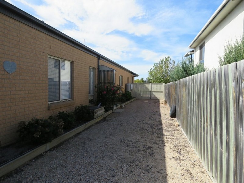 31 Sunset Boulevard, Eagle Point VIC 3878