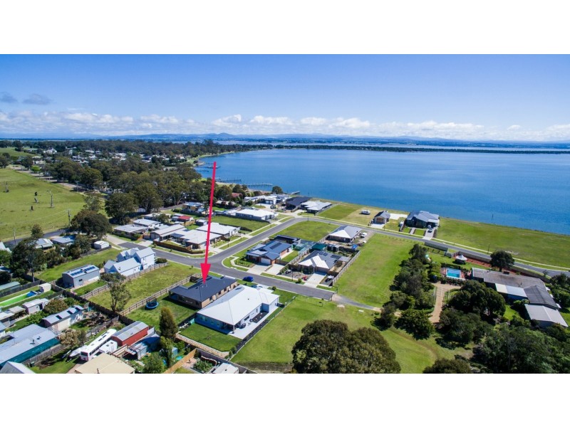12 Seagreen Close, Eagle Point VIC 3878