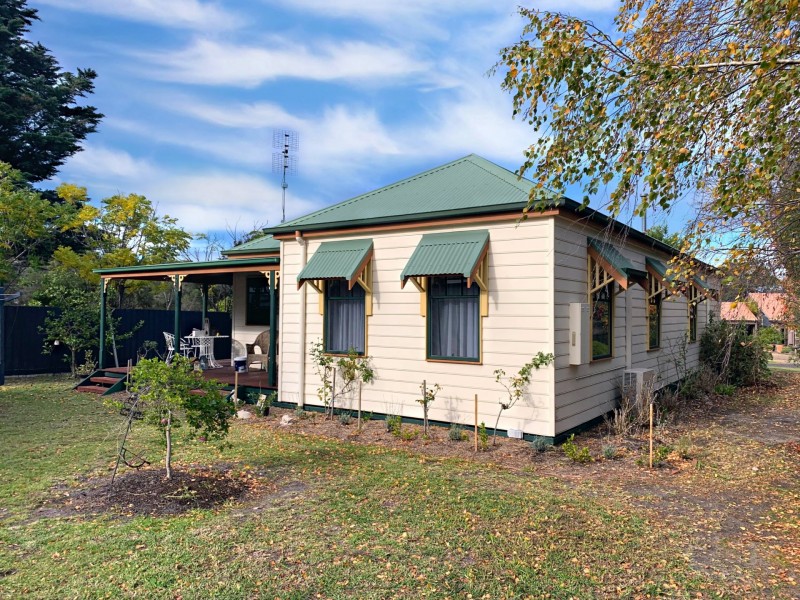 2 Kellina Court, Paynesville VIC 3880