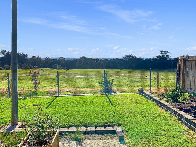 24 Forge Creek Road, Eagle Point VIC 3878