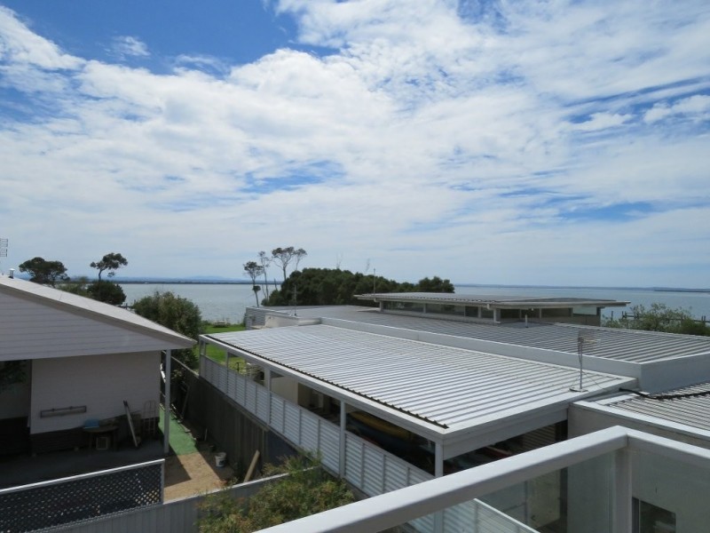 3/157 Bay Road, Eagle Point VIC 3878