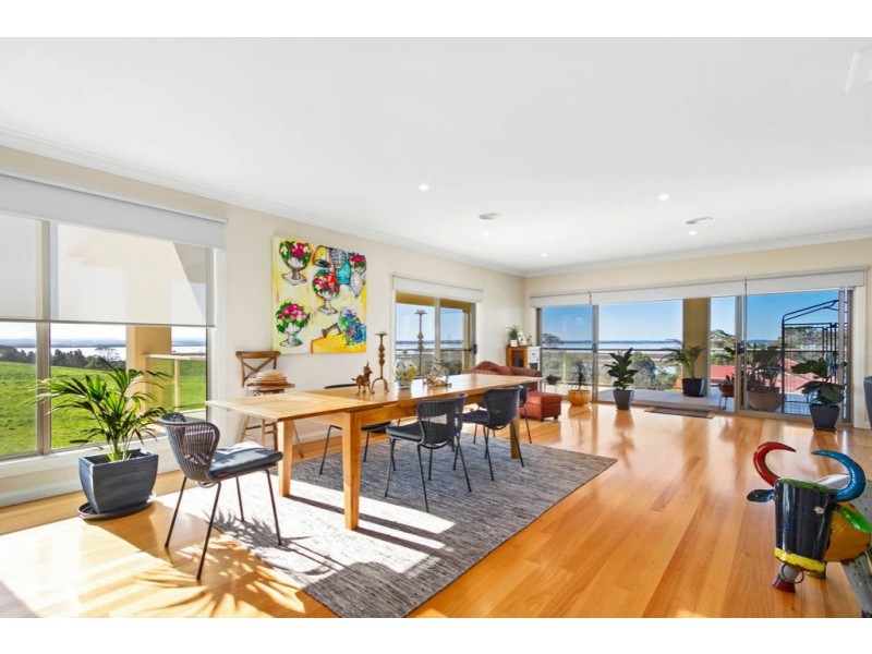 65 Fullarton Drive, Paynesville VIC 3880