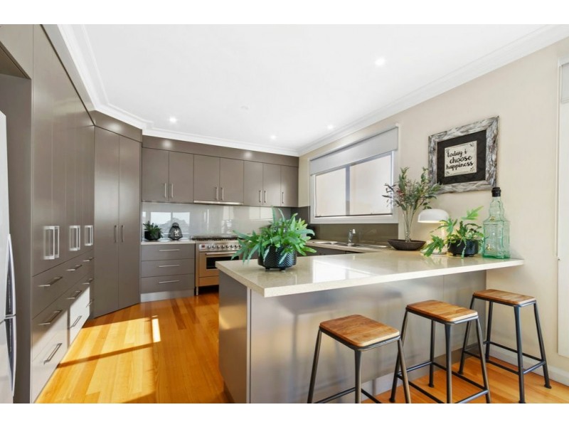 65 Fullarton Drive, Paynesville VIC 3880