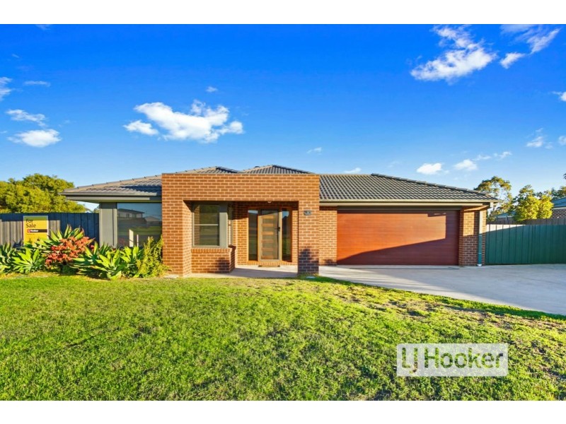 1 Magnolia Way, Paynesville VIC 3880