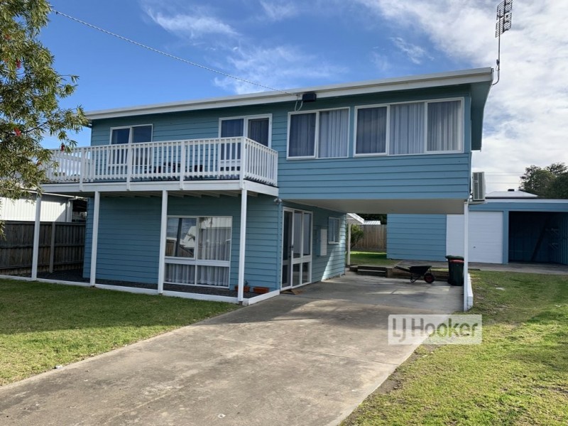 5 The Moorings, Paynesville VIC 3880