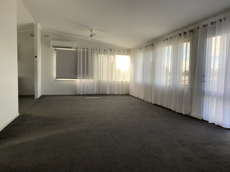 5 The Moorings, Paynesville VIC 3880