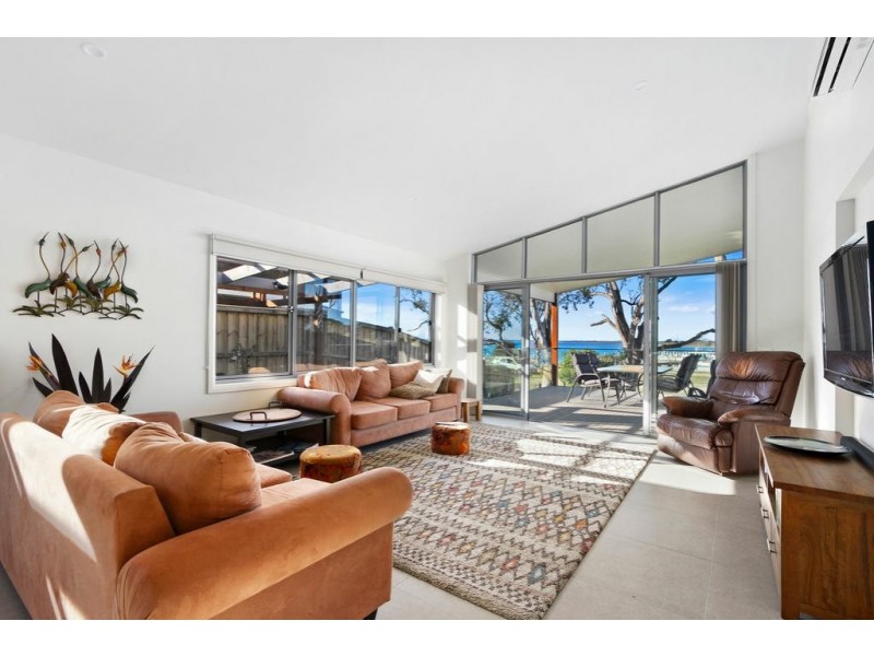 11 Nautilus Close, Paynesville VIC 3880