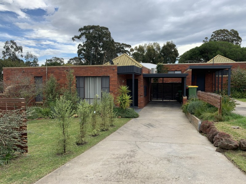 Unit 3/65 Newlands Drive, Paynesville VIC 3880