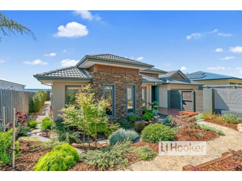 28 Eagle Bay Terrace, Eagle Point VIC 3878