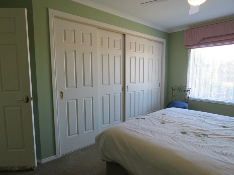 Villa 25/1-5 Canal Road, Paynesville VIC 3880