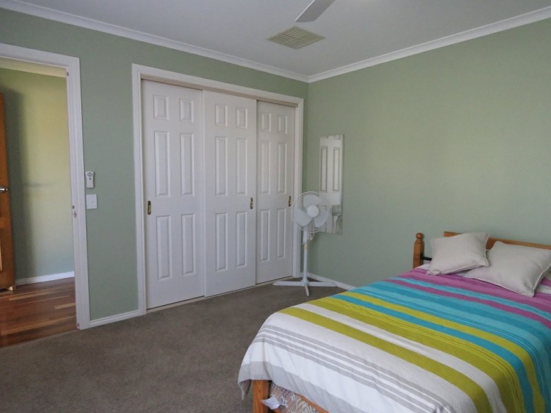 Villa 25/1-5 Canal Road, Paynesville VIC 3880