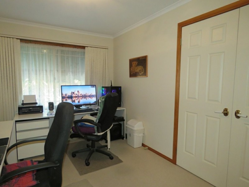 Villa 6/1-5 Canal Road, Paynesville VIC 3880