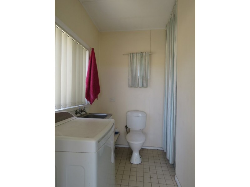 39 Bay Road, Eagle Point VIC 3878