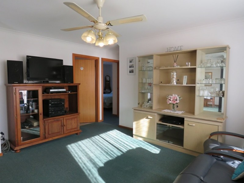 Unit 2/39 Victoria Street, Paynesville VIC 3880