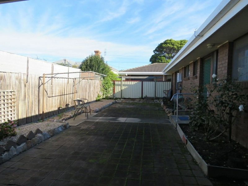 Unit 2/39 Victoria Street, Paynesville VIC 3880