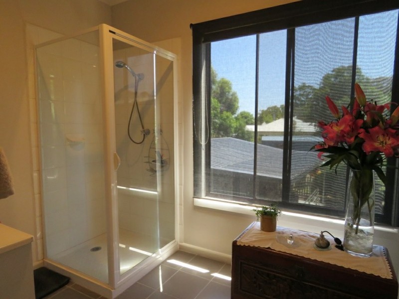 5 Currawong Close, Raymond Island VIC 3880