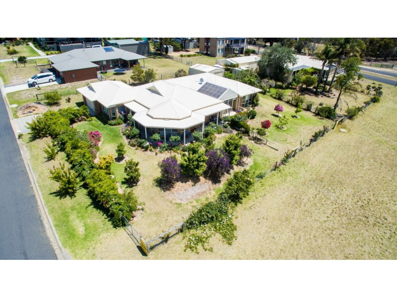 19 Springwood Rise, Newlands Arm VIC 3875