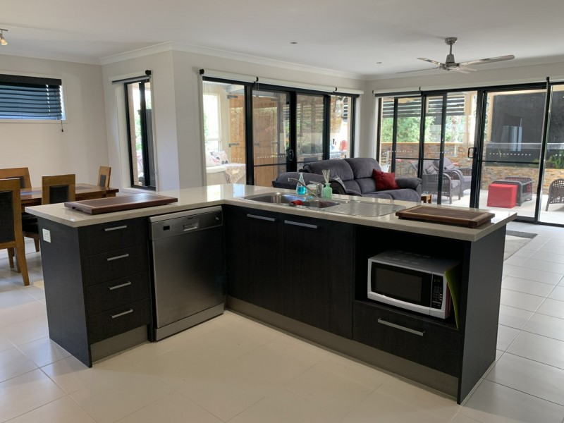 5 Jacaranda Drive, Paynesville VIC 3880