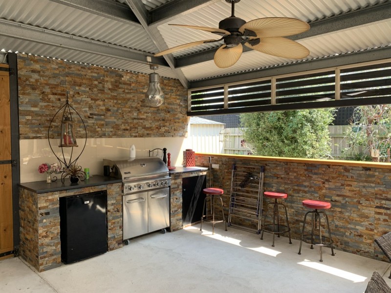 5 Jacaranda Drive, Paynesville VIC 3880