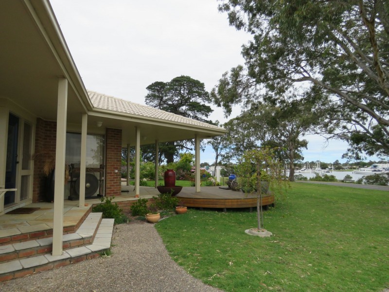 135 Western Boulevard, Raymond Island VIC 3880