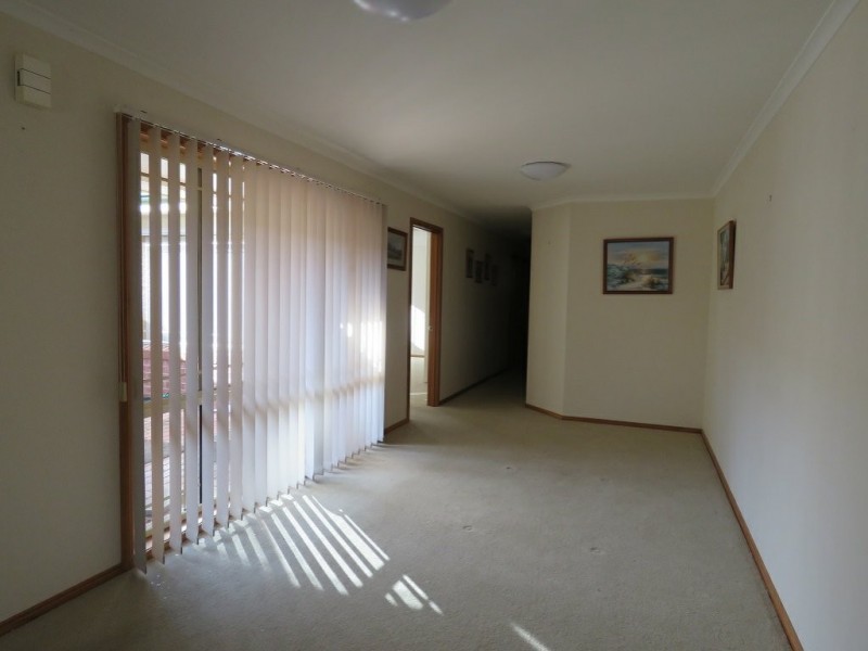 Villa 11/1-5 Canal Road, Paynesville VIC 3880