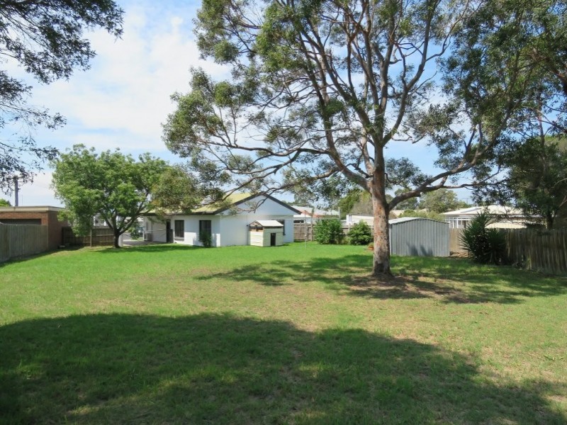 5 Harbour Court, Paynesville VIC 3880