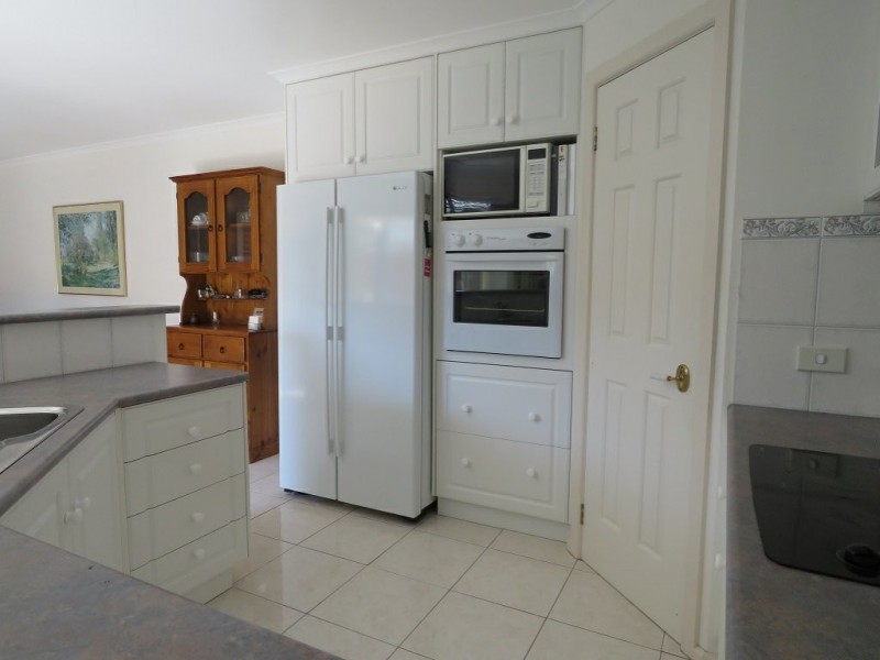 Villa 19/1-5 Canal Road, Paynesville VIC 3880