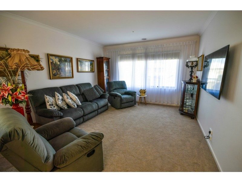 4 Magnetic Retreat, Paynesville VIC 3880