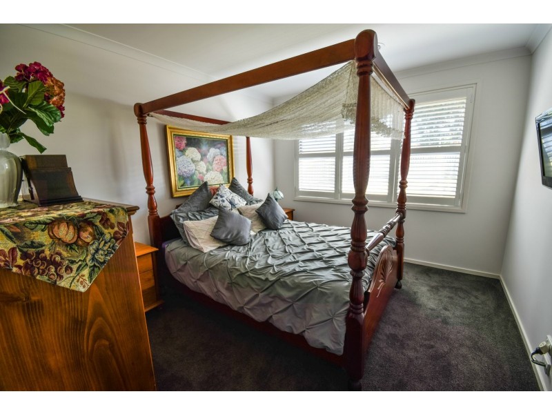 4 Magnetic Retreat, Paynesville VIC 3880