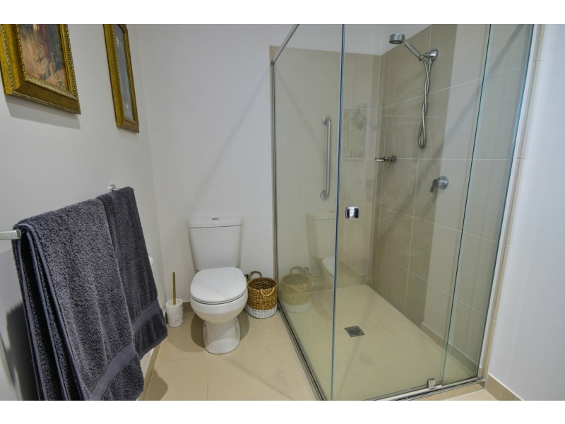 4 Magnetic Retreat, Paynesville VIC 3880