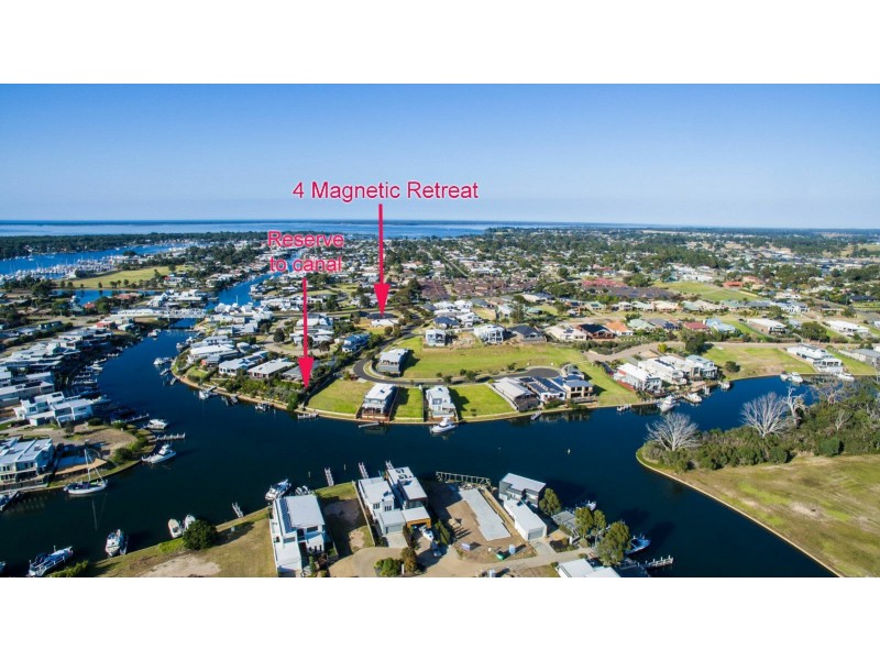 4 Magnetic Retreat, Paynesville VIC 3880