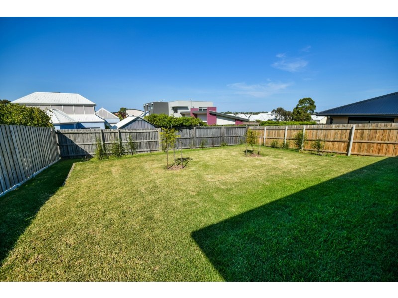 4 Magnetic Retreat, Paynesville VIC 3880