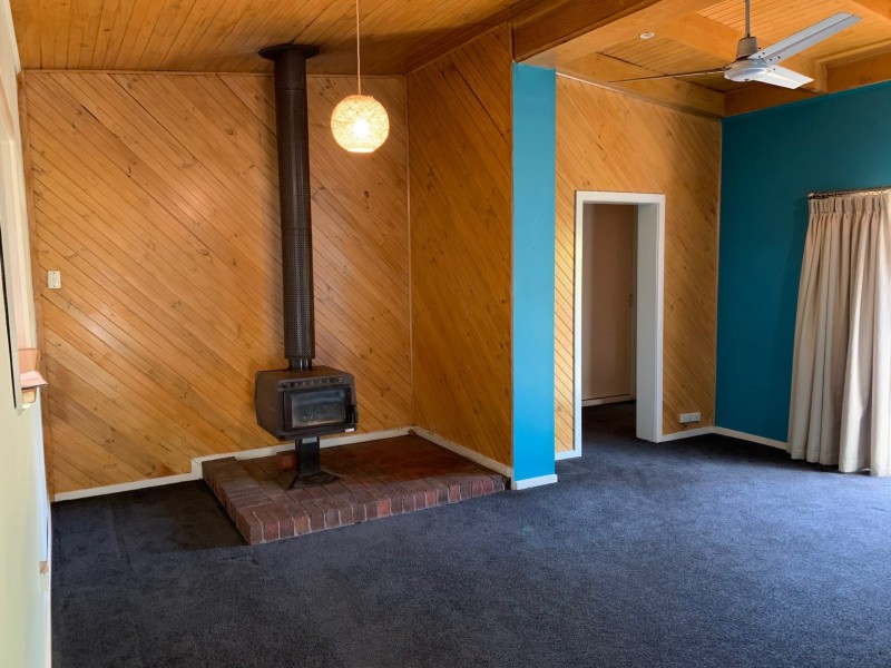 106 Main Road, Paynesville VIC 3880