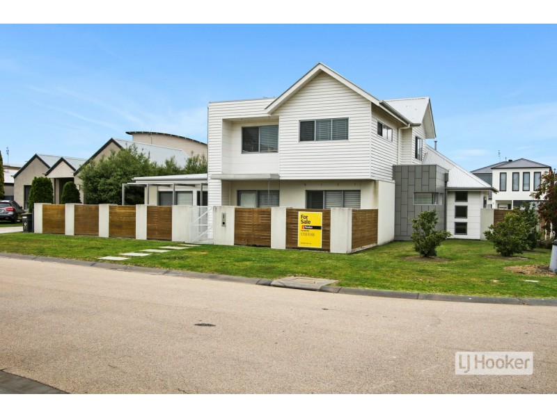 18 Heaths View, Paynesville VIC 3880