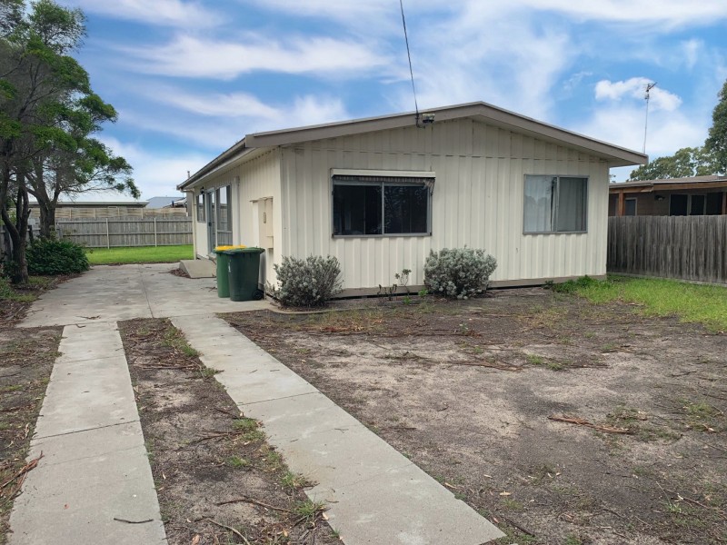 95 Bay Road, Eagle Point VIC 3878