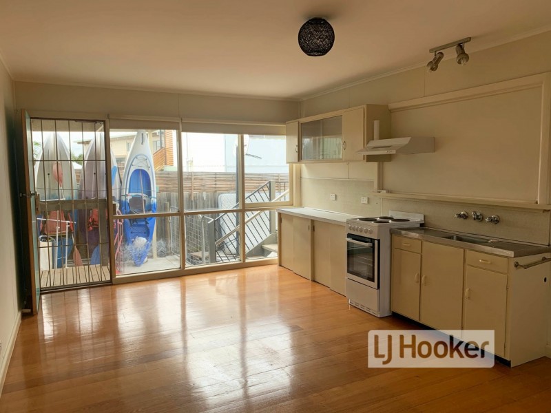 Unit 3/24 McMillan Grove, Paynesville VIC 3880