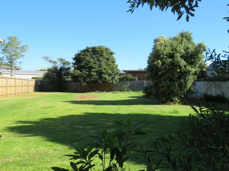 17 Marina Drive, Paynesville VIC 3880