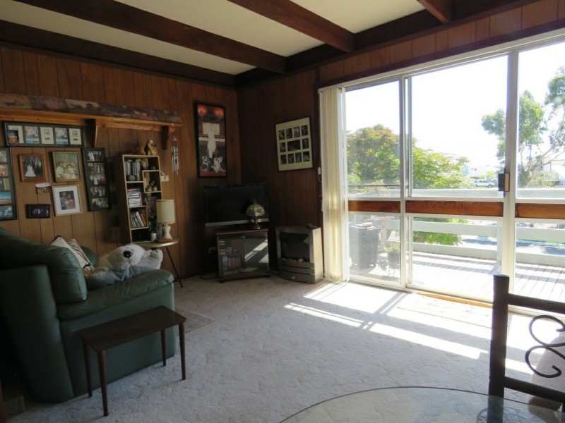 6 Government Road, Paynesville VIC 3880