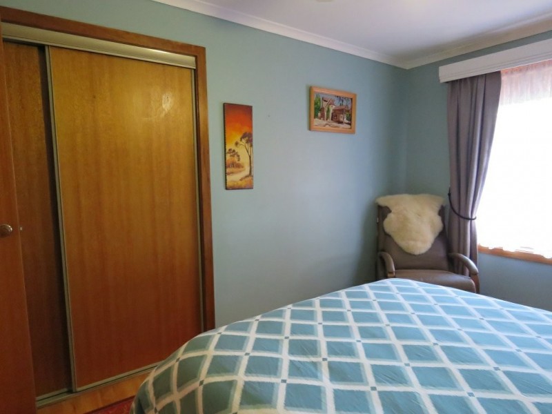 4 Newton Close, Paynesville VIC 3880