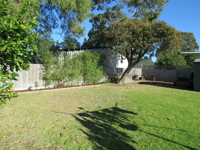 4 Newton Close, Paynesville VIC 3880