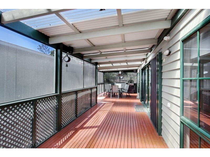 18 Currawong Close, Raymond Island VIC 3880