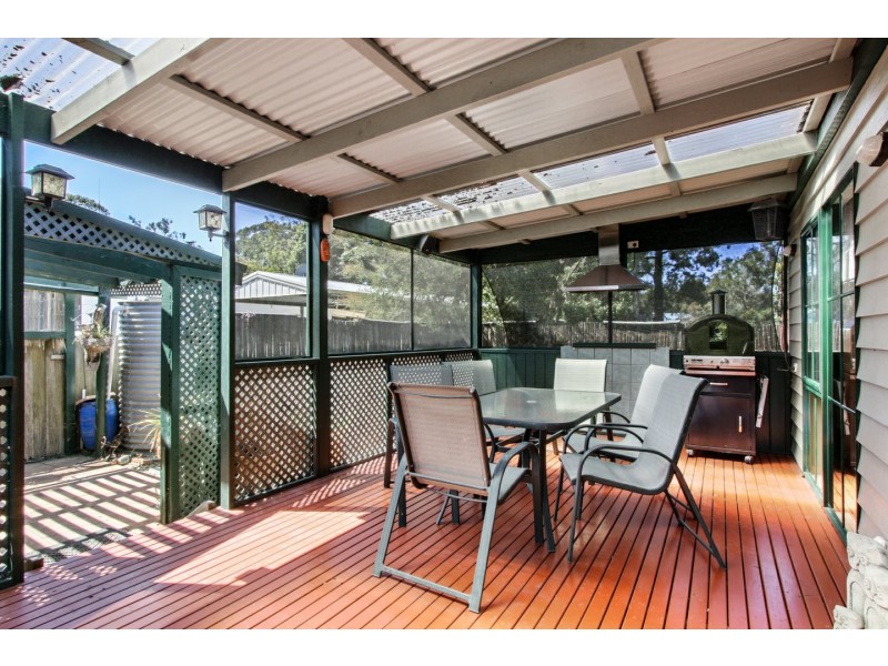 18 Currawong Close, Raymond Island VIC 3880