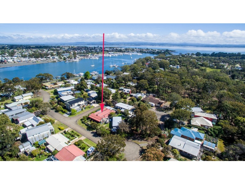 18 Currawong Close, Raymond Island VIC 3880