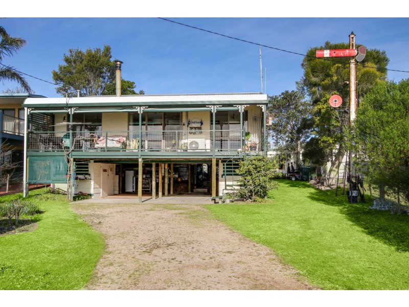 217 Western Boulevard, Raymond Island VIC 3880