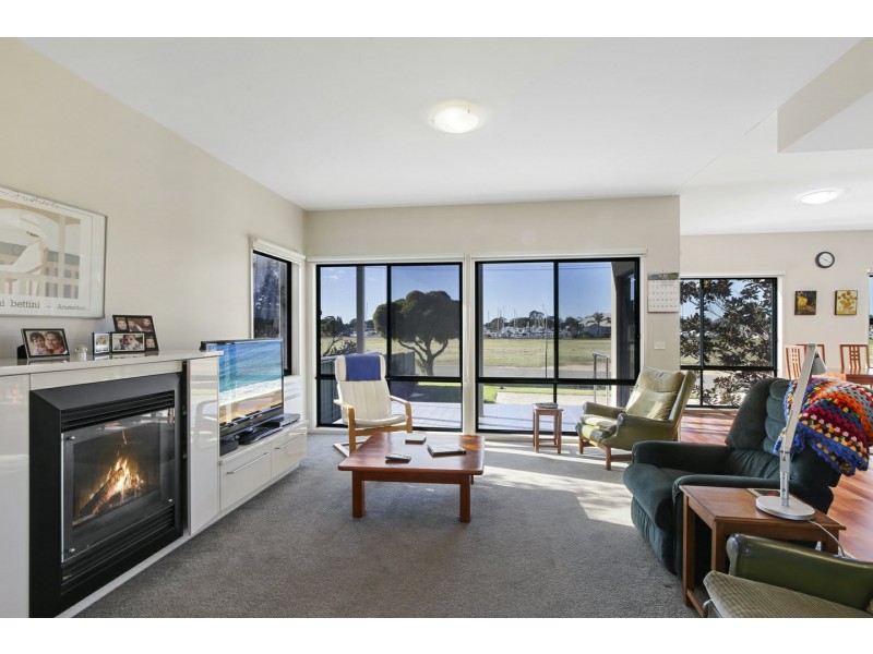 107 Slip Road, Paynesville VIC 3880