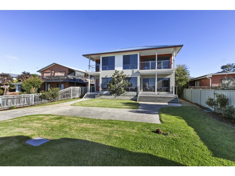 107 Slip Road, Paynesville VIC 3880