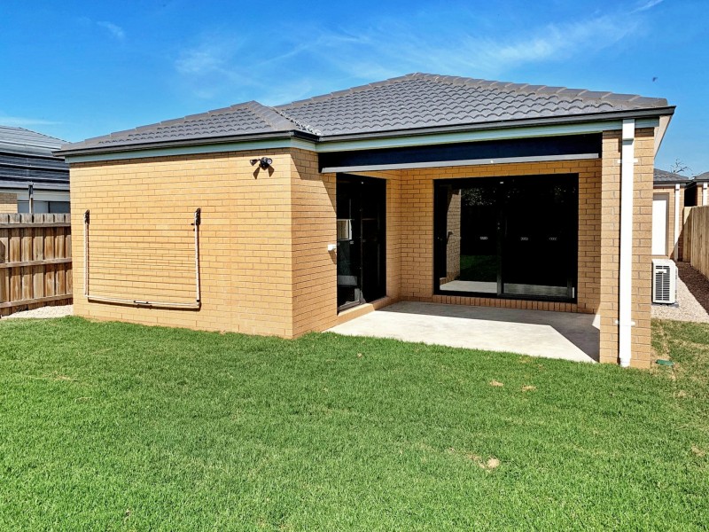 15B Haylock Drive, Paynesville VIC 3880
