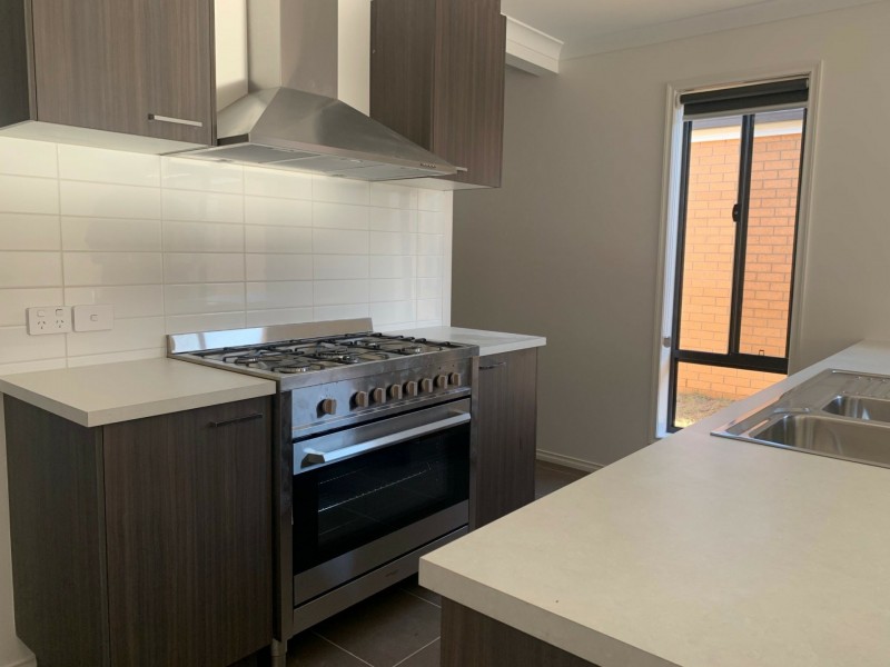 15B Haylock Drive, Paynesville VIC 3880