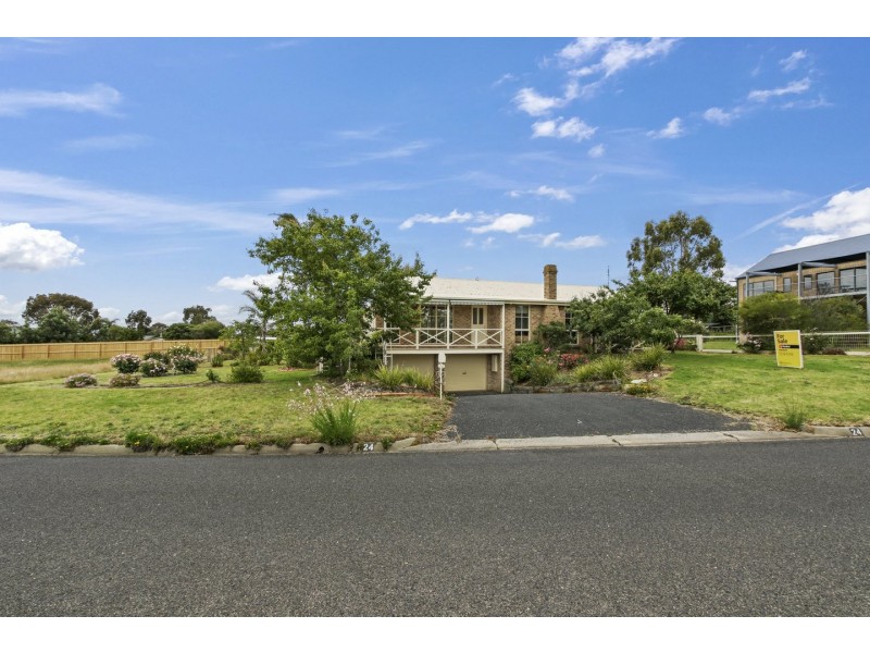 24 Meridian Way, Newlands Arm VIC 3875