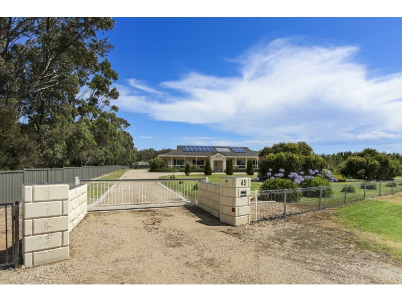 45 Simpsons Drive, Newlands Arm VIC 3875